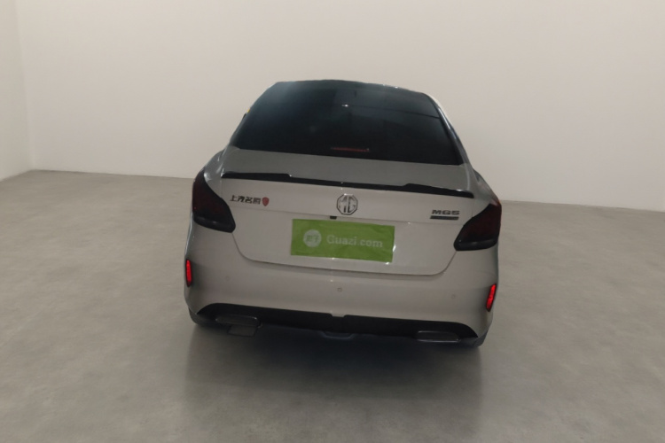 名爵 MG5 2021款 180DVVT CVT青春豪华版车身外观6