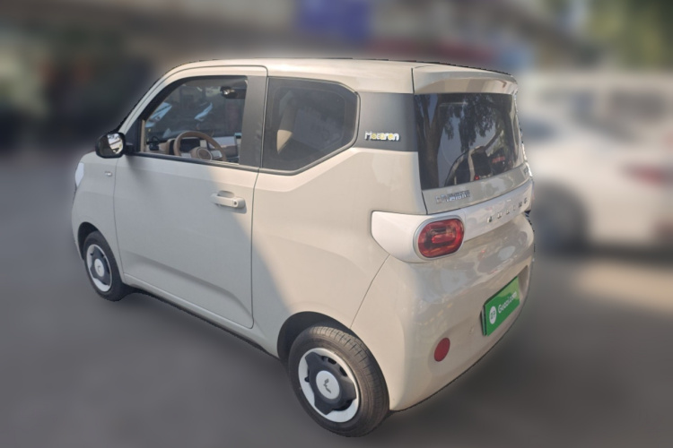 五菱汽车 宏光MINIEV 2024款 第三代 215km 青春版车身外观5