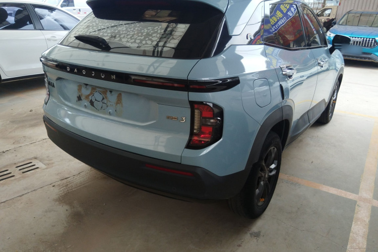 宝骏RS-3 2020款 1.5L 手动智能豪华型车身外观7