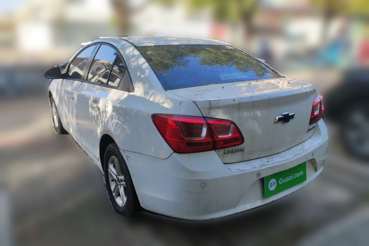 雪佛兰 科鲁兹 2015款 1.5L 经典 SL MT车身外观5