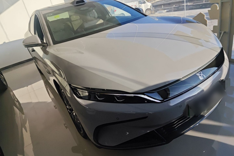 比亚迪 汉 2025款 EV 701KM激光雷达智驾型车身外观3