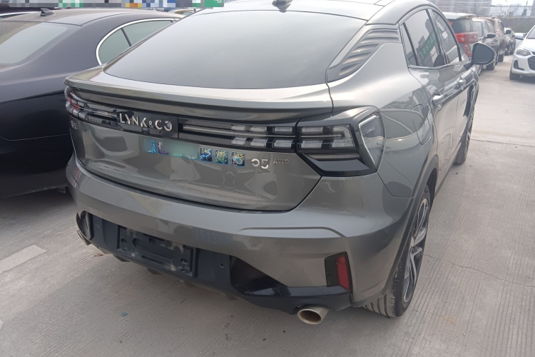 领克05 2020款 2.0TD 四驱劲Halo车身外观7