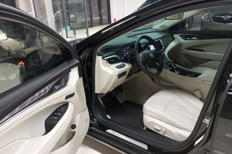 别克 君越 2022款 Avenir艾维亚 先享型中控内饰7003