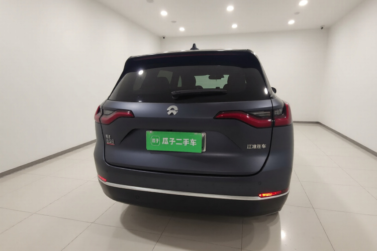 蔚来ES8 2020款 415KM 签名版 六座版车身外观6