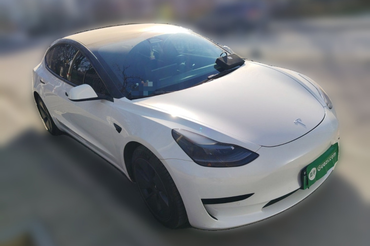 特斯拉 Model 3 2022款 后轮驱动版车身外观3