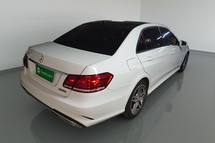 奔驰E级 2015款 E 260 L 运动豪华型车身外观7