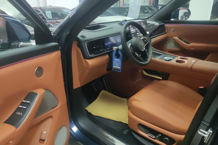 鸿蒙智行 问界M7 2026款 增程 Max四驱版 5座中控内饰20