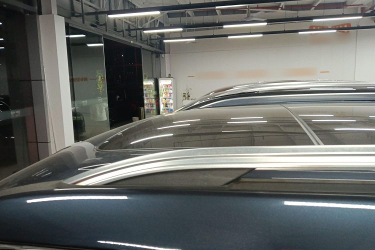 福特 探险者 2020款 EcoBoost 285 四驱钛金版 7座局部细节57