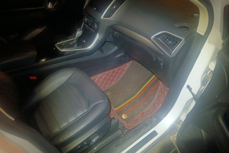 福特 锐界 2018款 EcoBoost 245 两驱铂锐型 5座局部细节9005