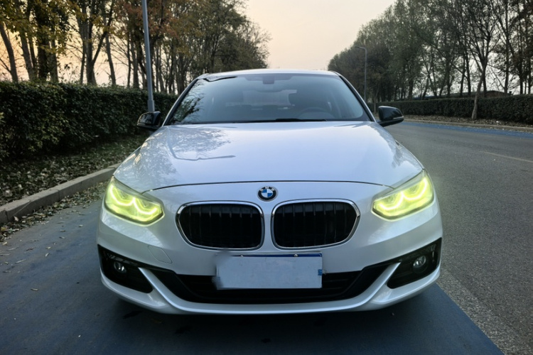 宝马1系 2017款 118i 运动型车身外观6006