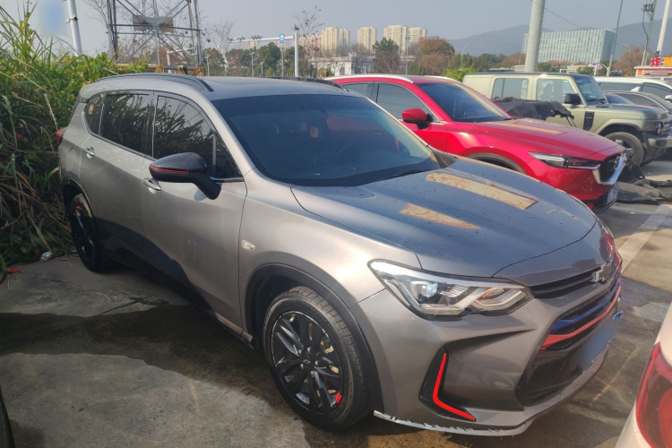 雪佛兰 沃兰多 2018款 Redline 530T 自动纵享版（5+2款） 国V车身外观3