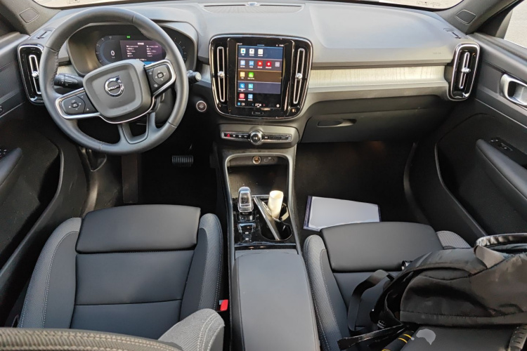 沃尔沃XC40 2025款 B3 智远豪华版中控内饰12
