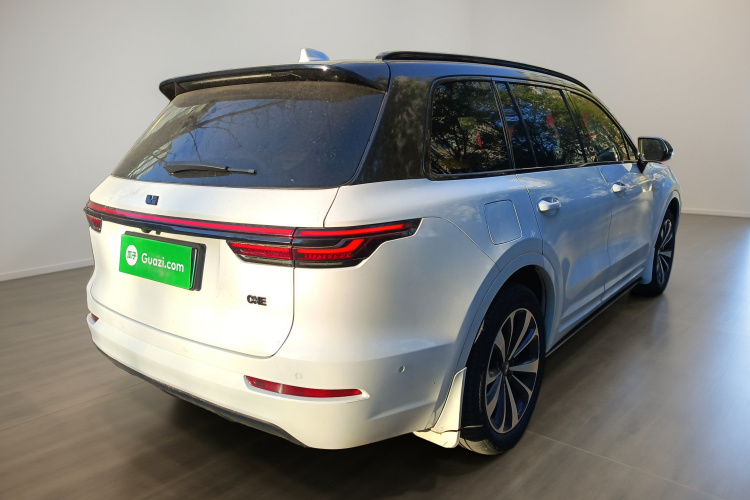 理想汽车 理想ONE 2021款 增程6座版车身外观7