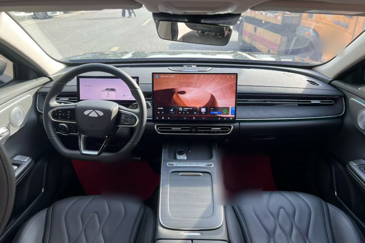 奇瑞 风云A8L 2025款 1.5TGDI 145km 豪华型中控内饰7003