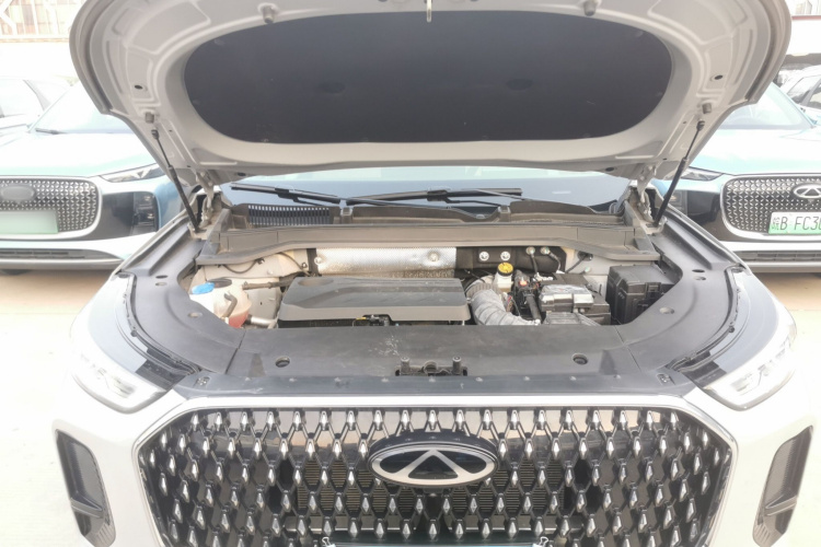 奇瑞 瑞虎8 L 2024款 2.0T 两驱豪华版 5座局部细节24