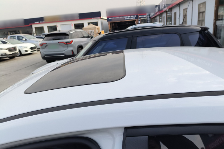 现代 伊兰特 2023款 1.5L CVT GLX精英版局部细节57