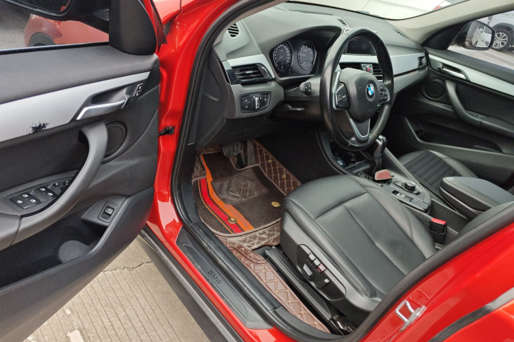 宝马X1 2019款 sDrive20Li 领先型中控内饰20
