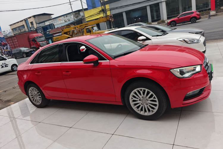 奥迪A3 2014款 Limousine 35 TFSI 自动进取型车身外观4