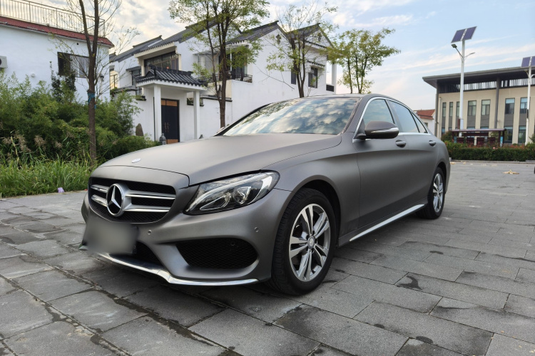 奔驰C级 2016款 C 200 L 运动型车身外观1