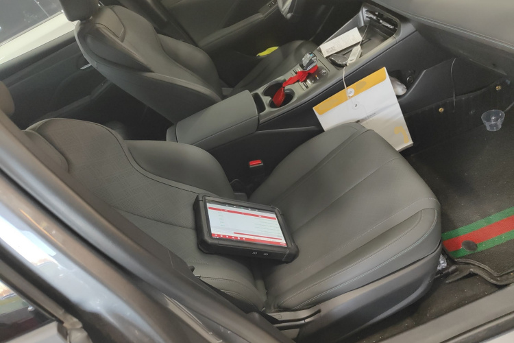 比亚迪 秦PLUS 2025款 DM-i 智驾版 55KM领先型局部细节41