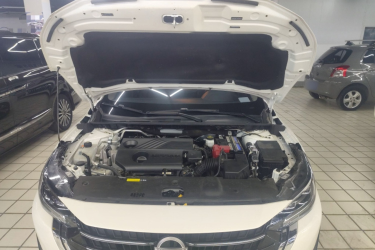 日产 轩逸 2023款 1.6L CVT悦享版机舱底盘24