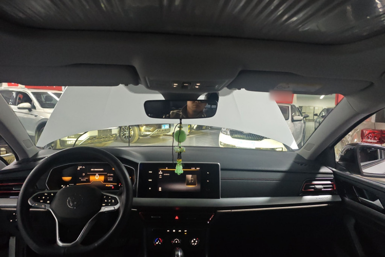 大众 朗逸 2024款 300TSI DSG星空满逸版中控内饰22