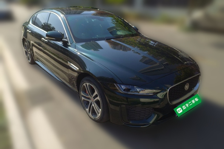 捷豹XEL 2021款 2.0T 250PS R-DYNAMIC S进取运动版车身外观3