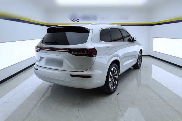 鸿蒙智行 问界M7 2024款 1.5T 后驱Plus版 5座车身外观7