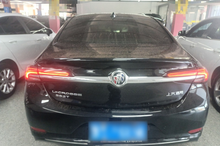 别克 君越 2021款 552T 豪华型车身外观6