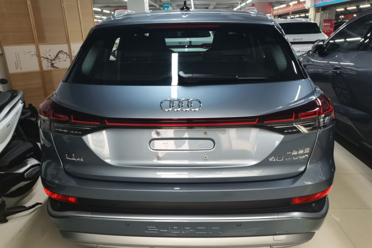 奥迪Q4 e-tron 2023款 40 e-tron 创行版车身外观6004
