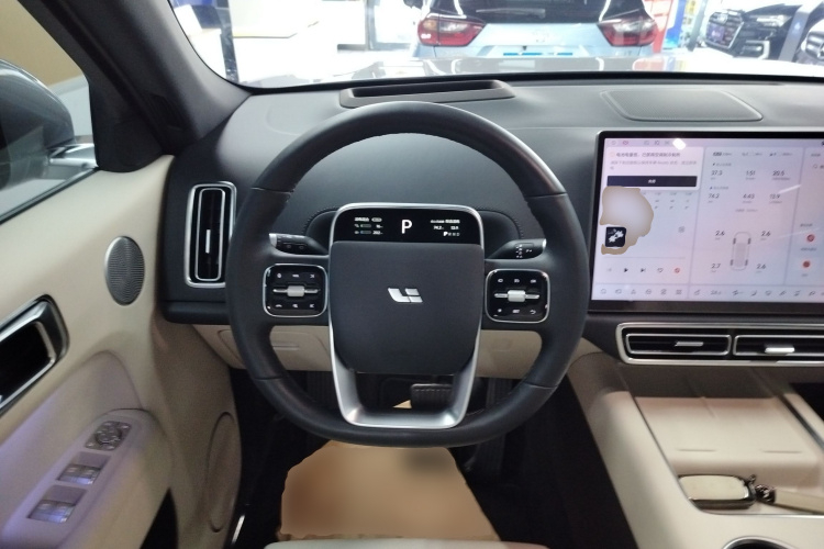 理想汽车 理想L7 2023款 Pro中控内饰13