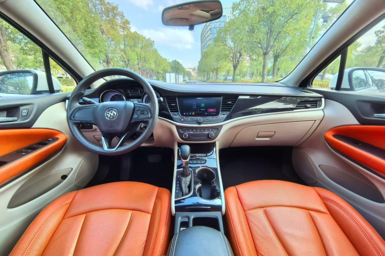 别克 威朗 2020款 15T 自动进取型中控内饰7003