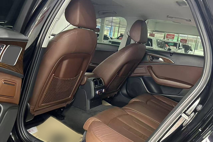 奥迪A6L 2016款 TFSI 运动型中控内饰7005