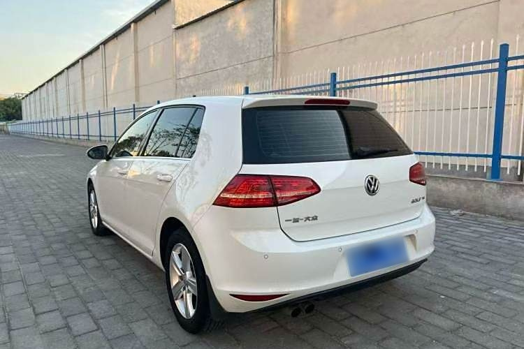 大众 高尔夫 2015款 1.4TSI 自动舒适型车身外观6003