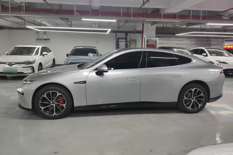 小鹏P7 2020款 670N车身外观6003