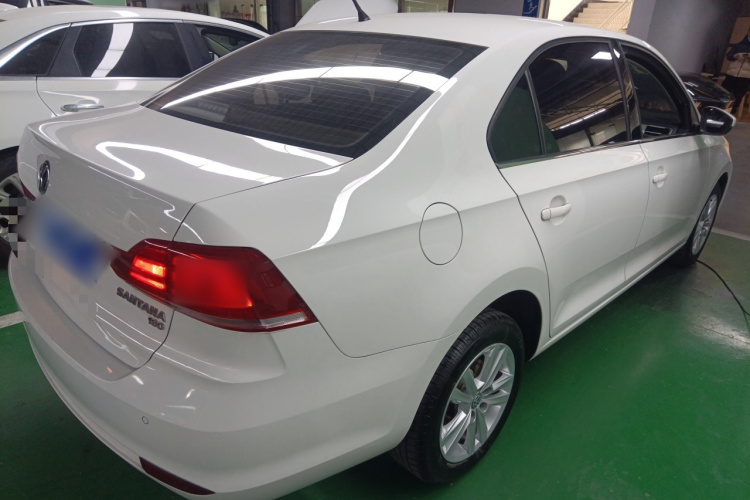 大众 桑塔纳 2016款 1.6L 自动舒适版车身外观7