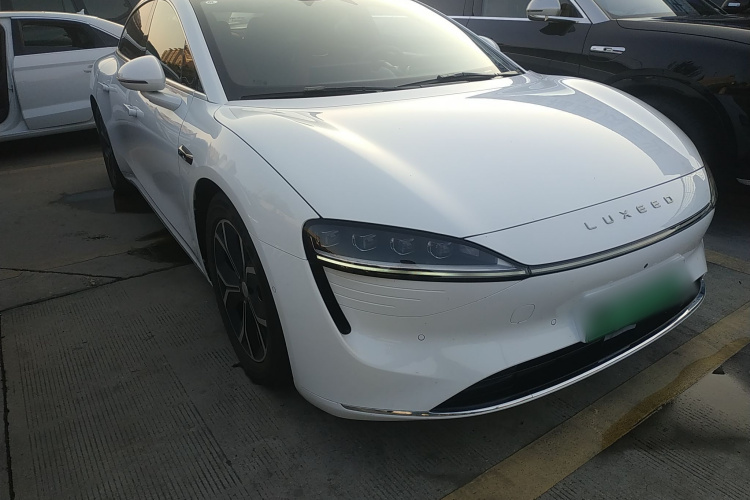 鸿蒙智行 智界S7 2024款 Max+ 后驱超航智驾版车身外观6002