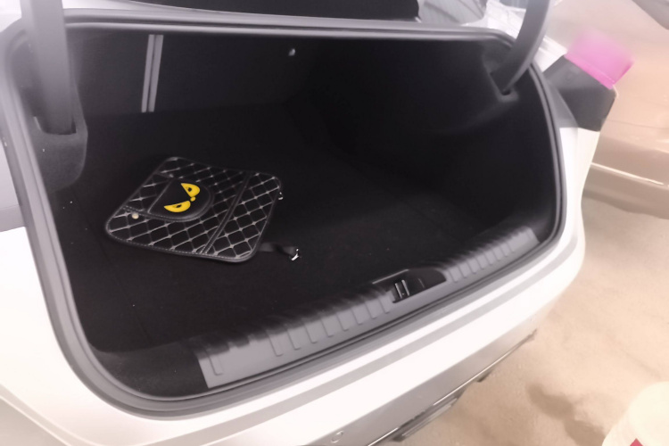 领克07 2024款 EM-P 126长续航 Halo中控内饰23