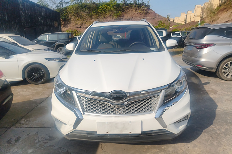 比速汽车 比速M3 2017款 1.5L 豪华型车身外观2