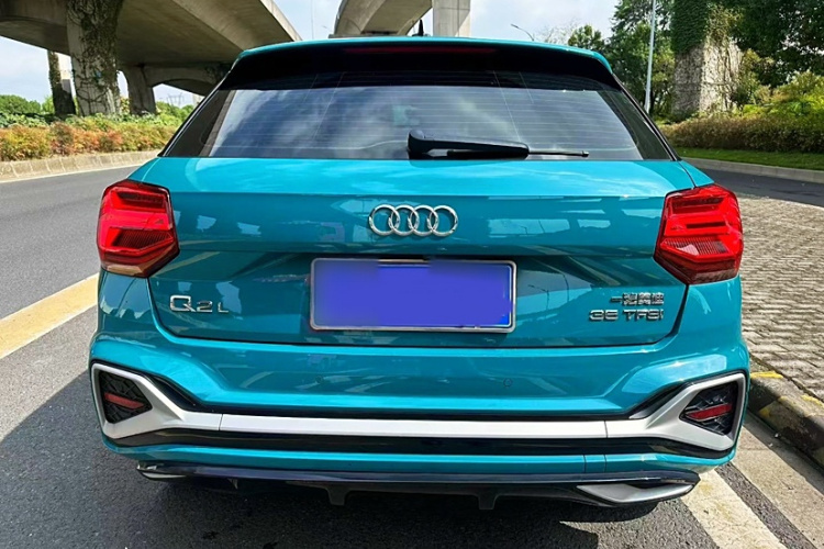 奥迪Q2L 2022款 35 TFSI 进取动感型车身外观6003