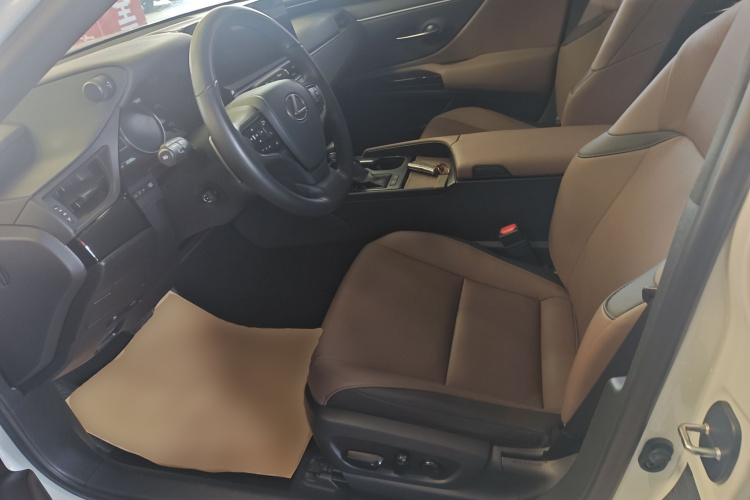 雷克萨斯ES 2023款 200 卓越版局部细节19