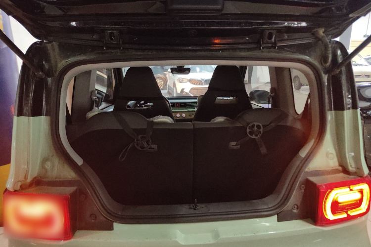 五菱汽车 宏光MINIEV 2021款 马卡龙臻享款 磷酸铁锂机舱底盘23