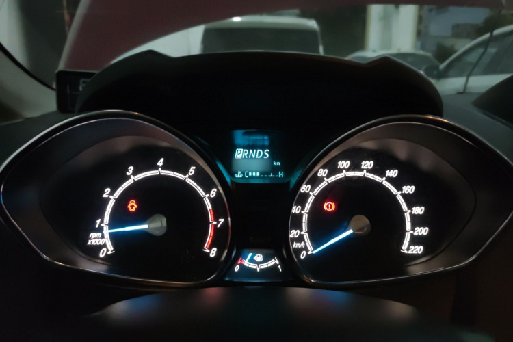 福特 嘉年华 2013款 两厢 1.5L 自动时尚型局部细节14