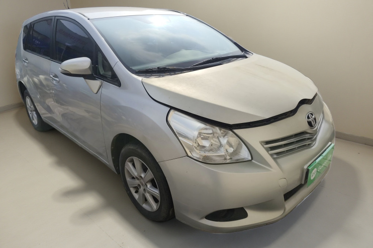 丰田 逸致 2014款 星耀 180E CVT精英版车身外观3