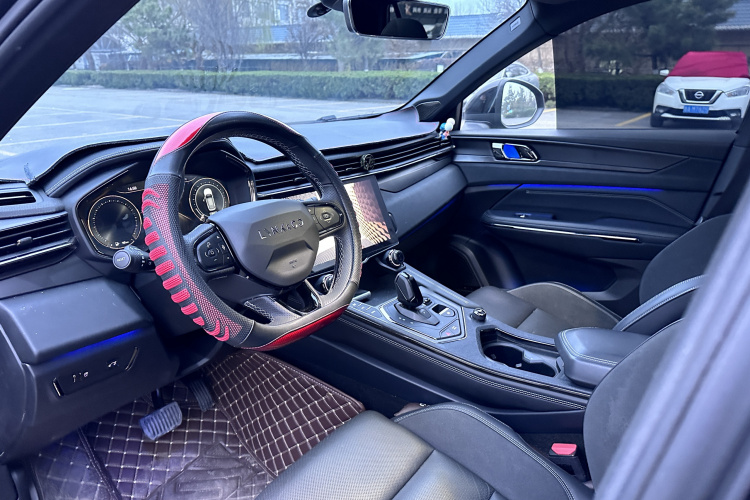 领克01 2021款 2.0TD 四驱暗夜版中控内饰7003