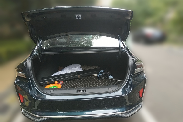 东风风神 奕炫MAX 2023款 1.5T 超能型爸版局部细节23