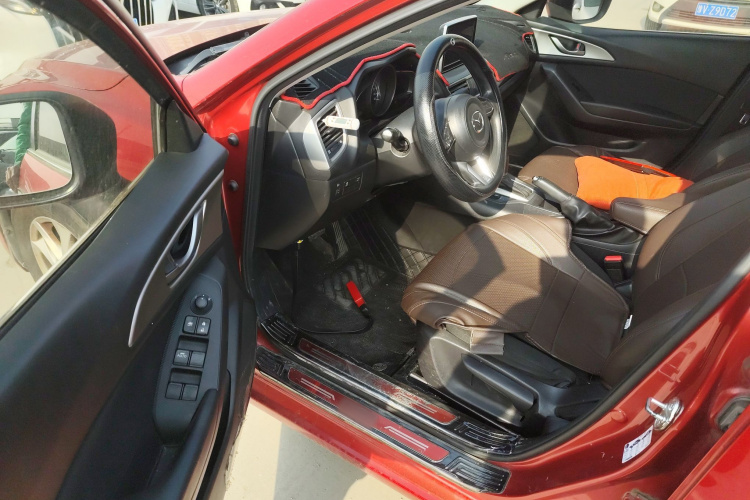 马自达3 昂克赛拉 2017款 三厢 1.5L 自动舒适型 国V中控内饰20