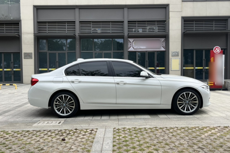 宝马3系 2018款 320Li 时尚型车身外观6003