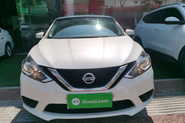 日产 轩逸 2022款 经典 1.6XE CVT舒适版车身外观2