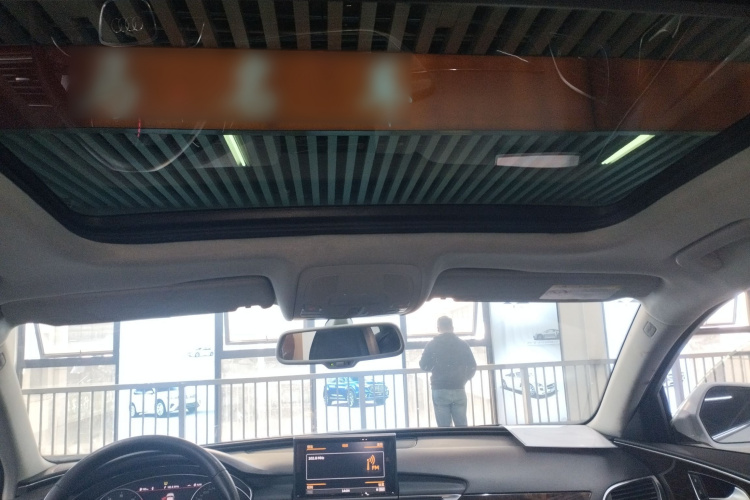 奥迪A6L 2016款 30 FSI 舒适型中控内饰22